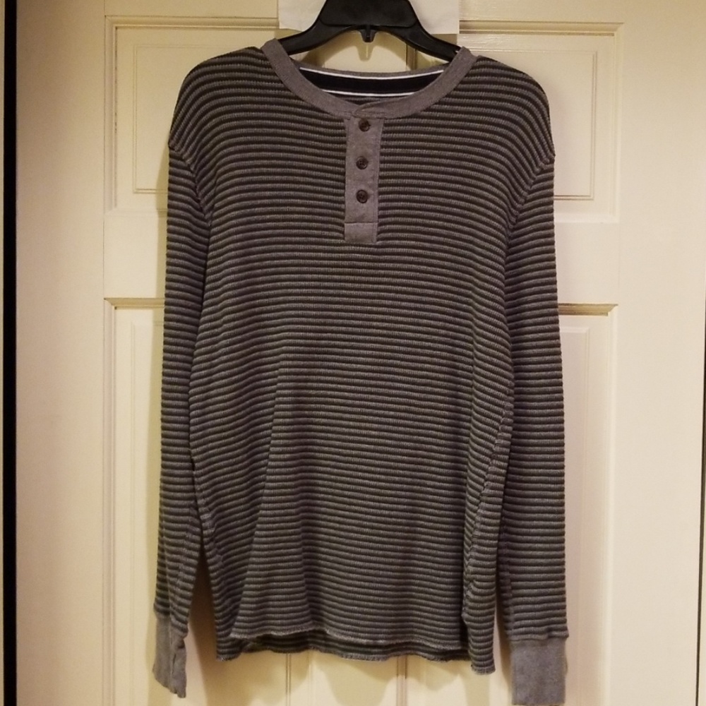 Men's Long Sleeve Themal Type Shirt